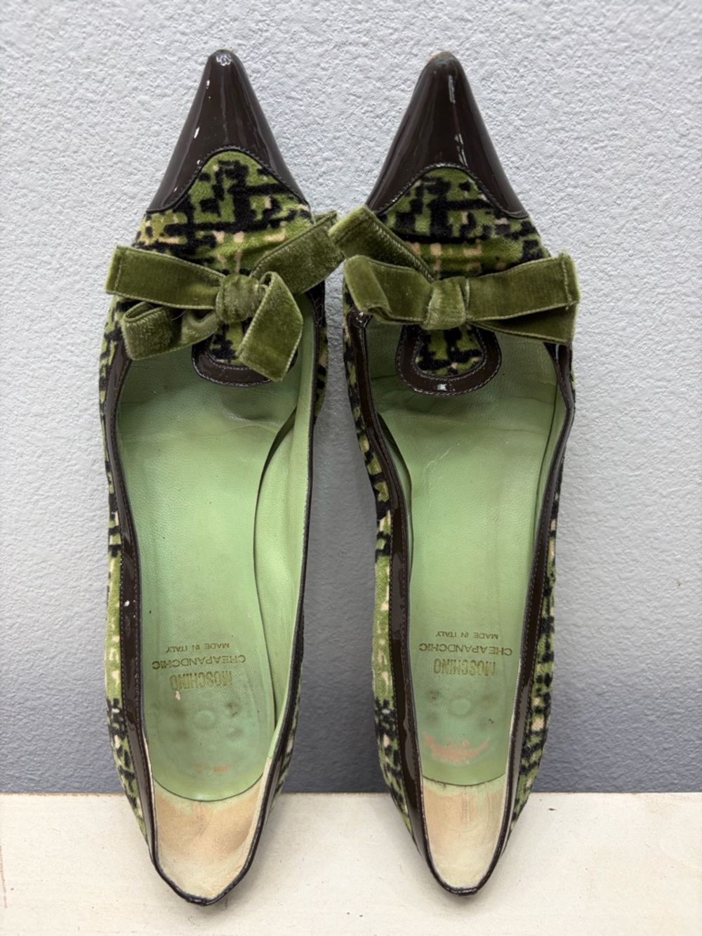 Moschino Y2K Green Pointed Heels Size 8 - Picture 6 of 7